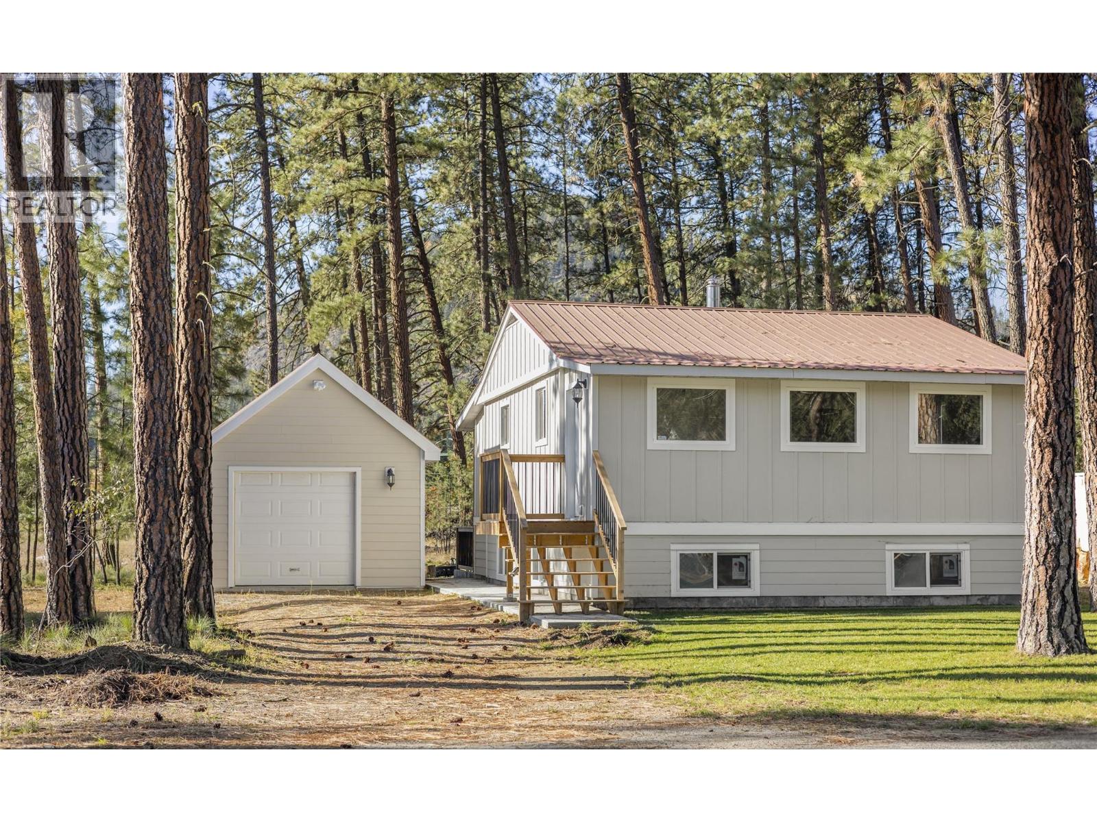 8127 Donaldson Dr, Grand Forks, BC V0H 1H2