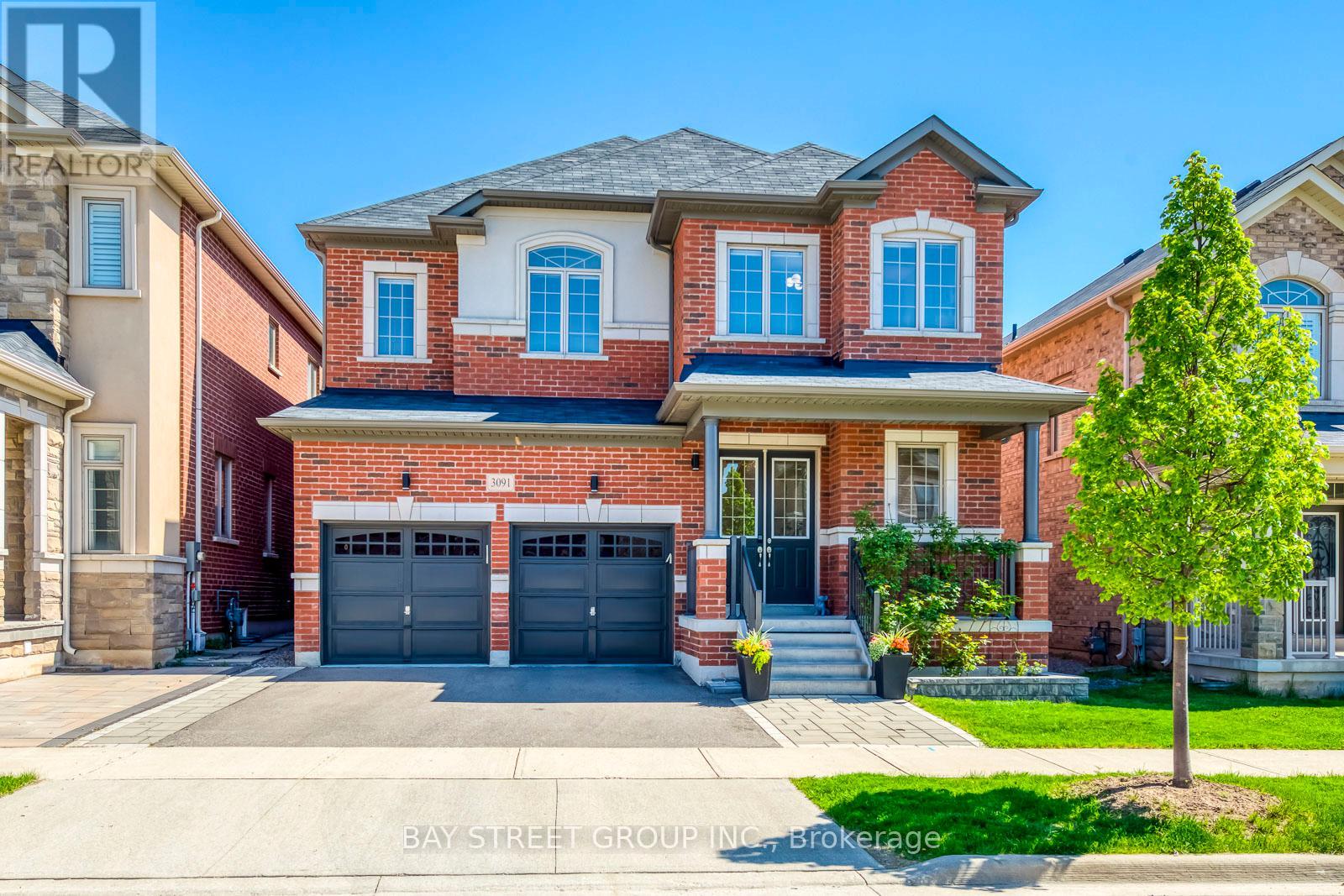 3091 Streamwood Pass, Oakville, ON L6H 0S8