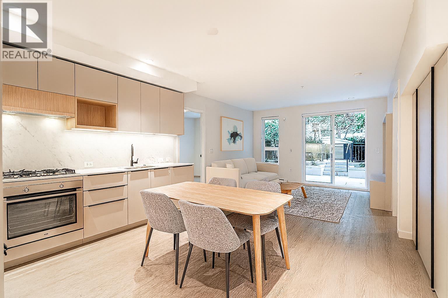 2015 St Johns Street Unit 101, Port Moody, BC V3H 0N5