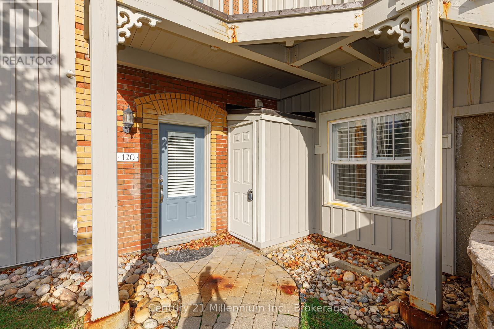 120 184 Snowbridge Way, The Blue Mountains, ON L9Y 0V1