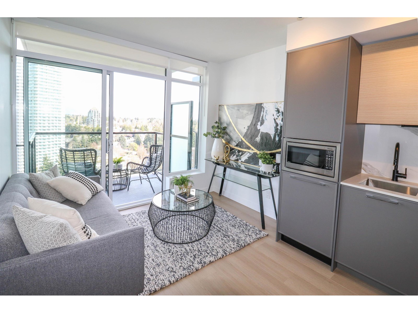 13725 George Junction Boulevard Unit 2107, Surrey, BC V3T 0R1
