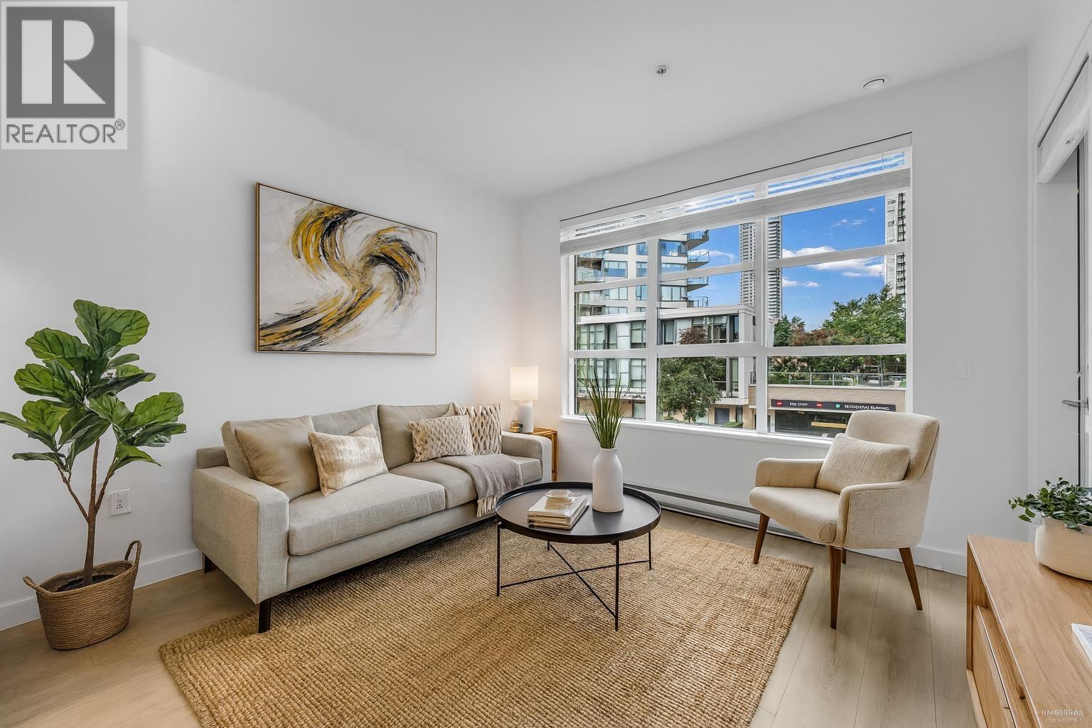 603 Regan Avenue Unit 210, Coquitlam, BC V3J 0K2