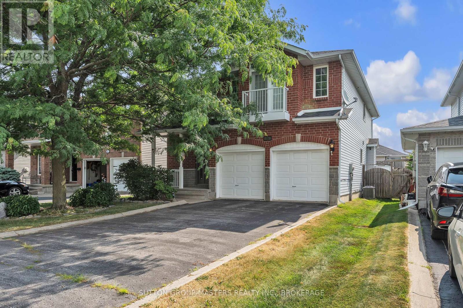 384 Emerald St, Kingston, ON K7P 3E1