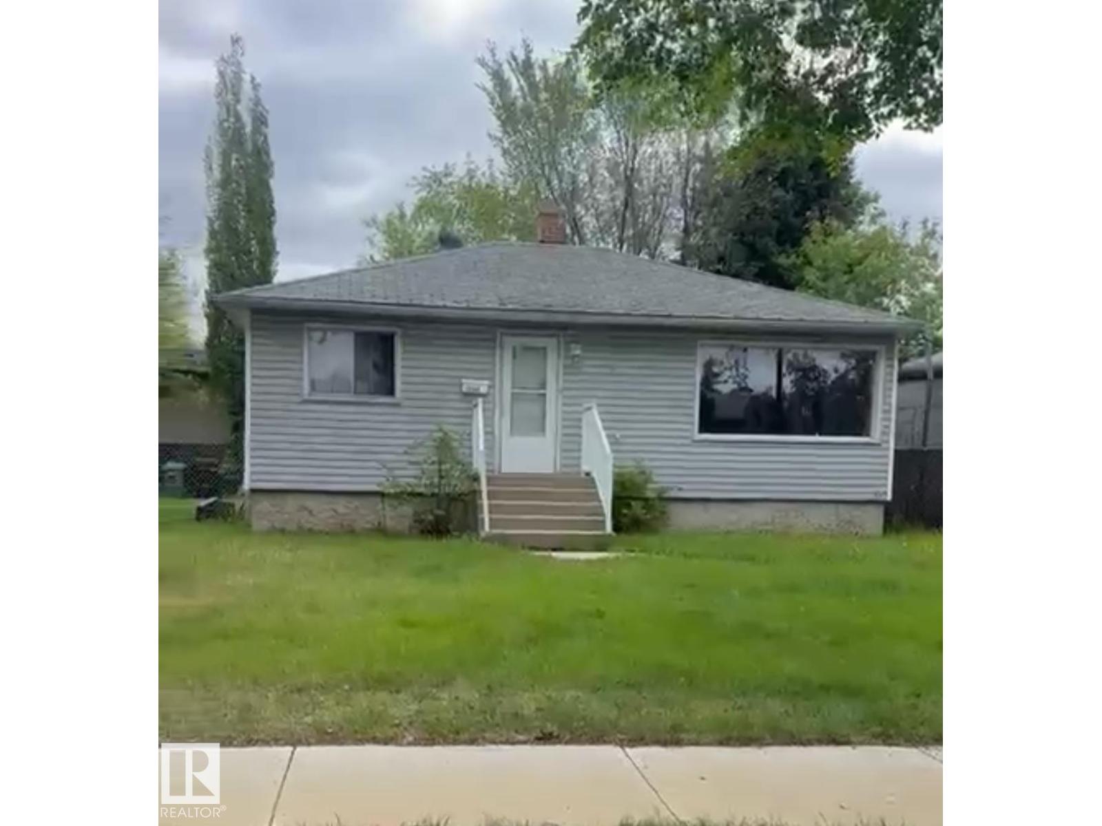 81 St Nw Unit 12245, Edmonton, AB T5B 2T2