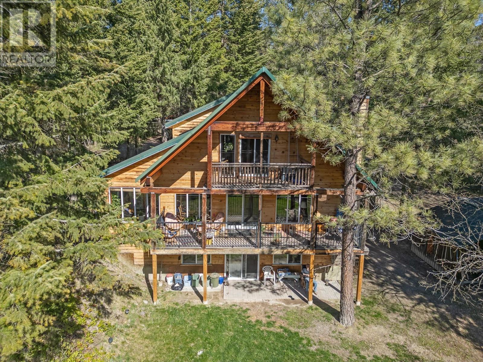 702 Forner Rd, Lister, BC V0B 1G2