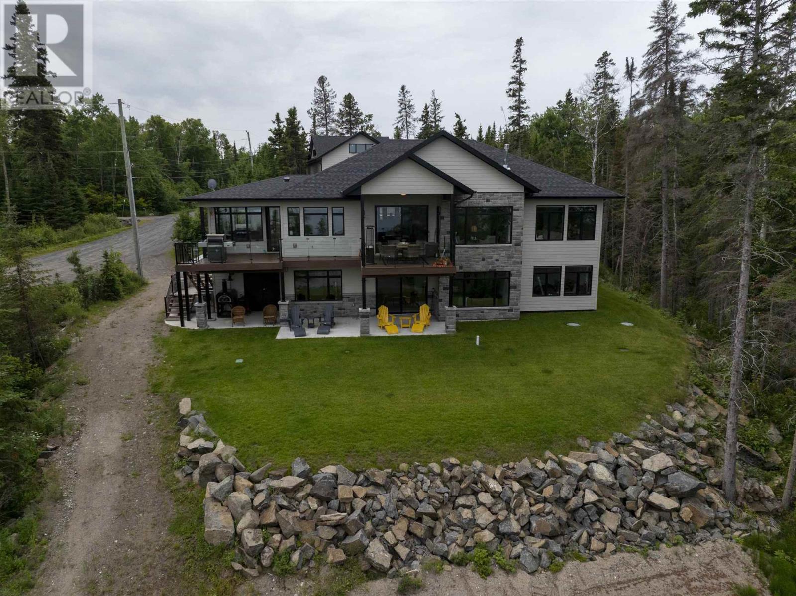 149 Mickelson Dr, Shuniah, ON P7A 6N3