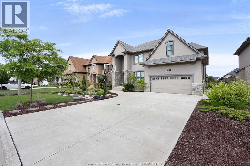 1051 Mia Anne St, Lasalle, ON N9H 0C2