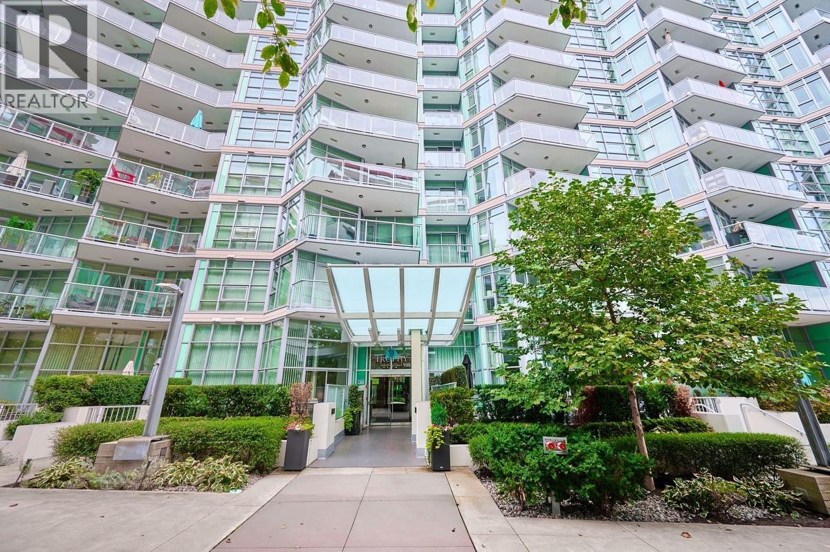 199 Victory Ship Way Unit 401, North Vancouver, BC V7L 0B5