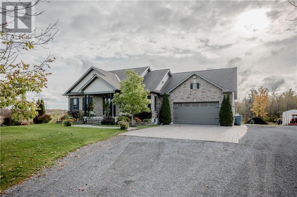 19300 Gore Rd, South Glengarry, ON K0C 2E0 MLS 1417486 Houseful