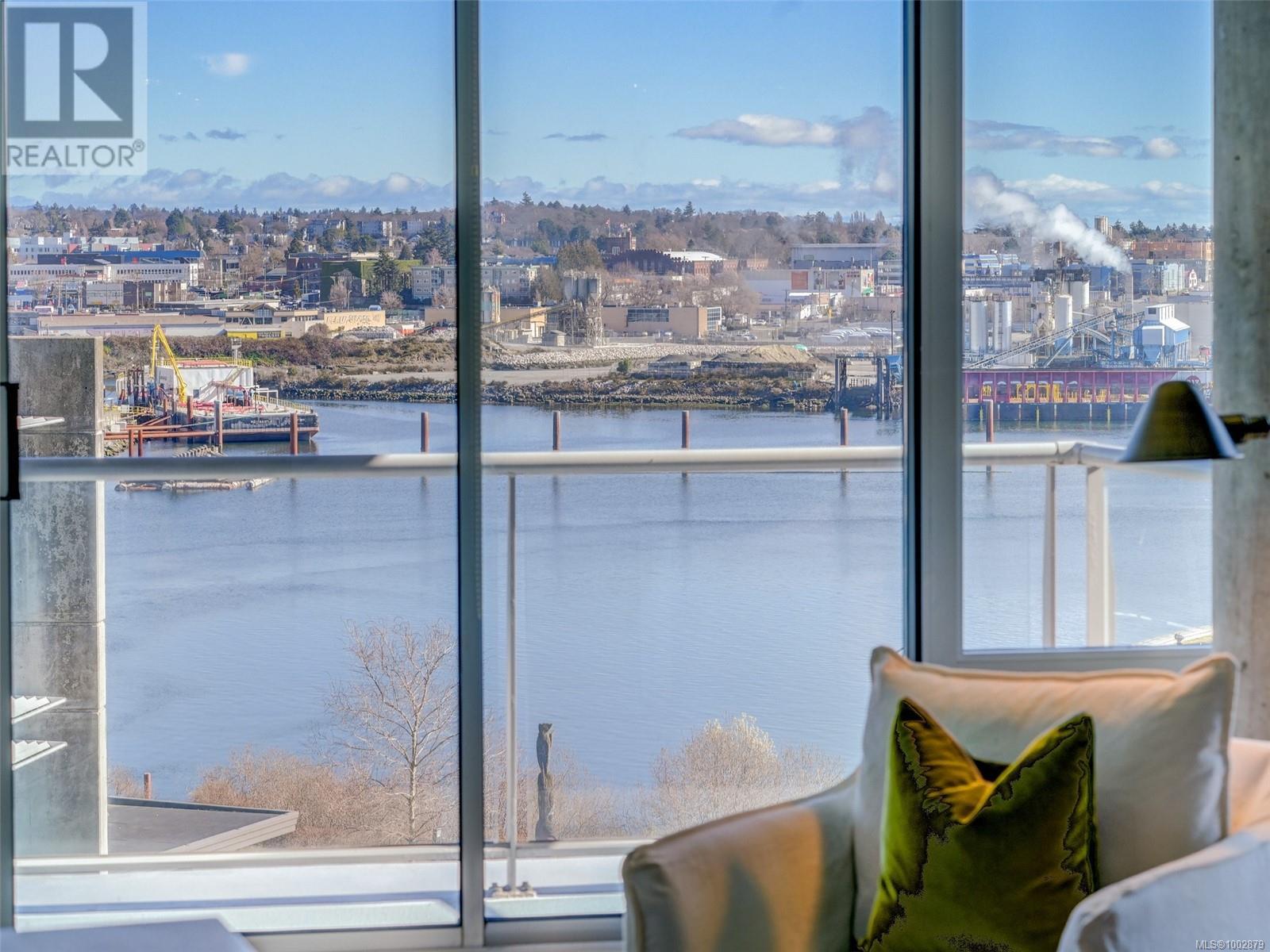 160 Wilson St Unit 714 St, Victoria, BC V9A 7P9