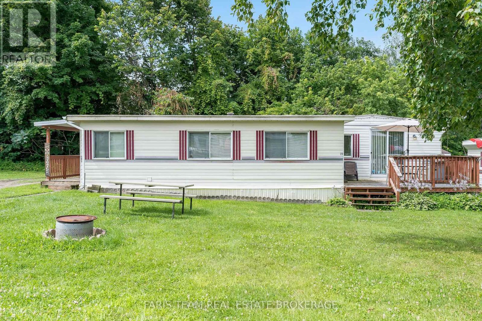 77 Stans Cir, Midland, ON L4R 0B8