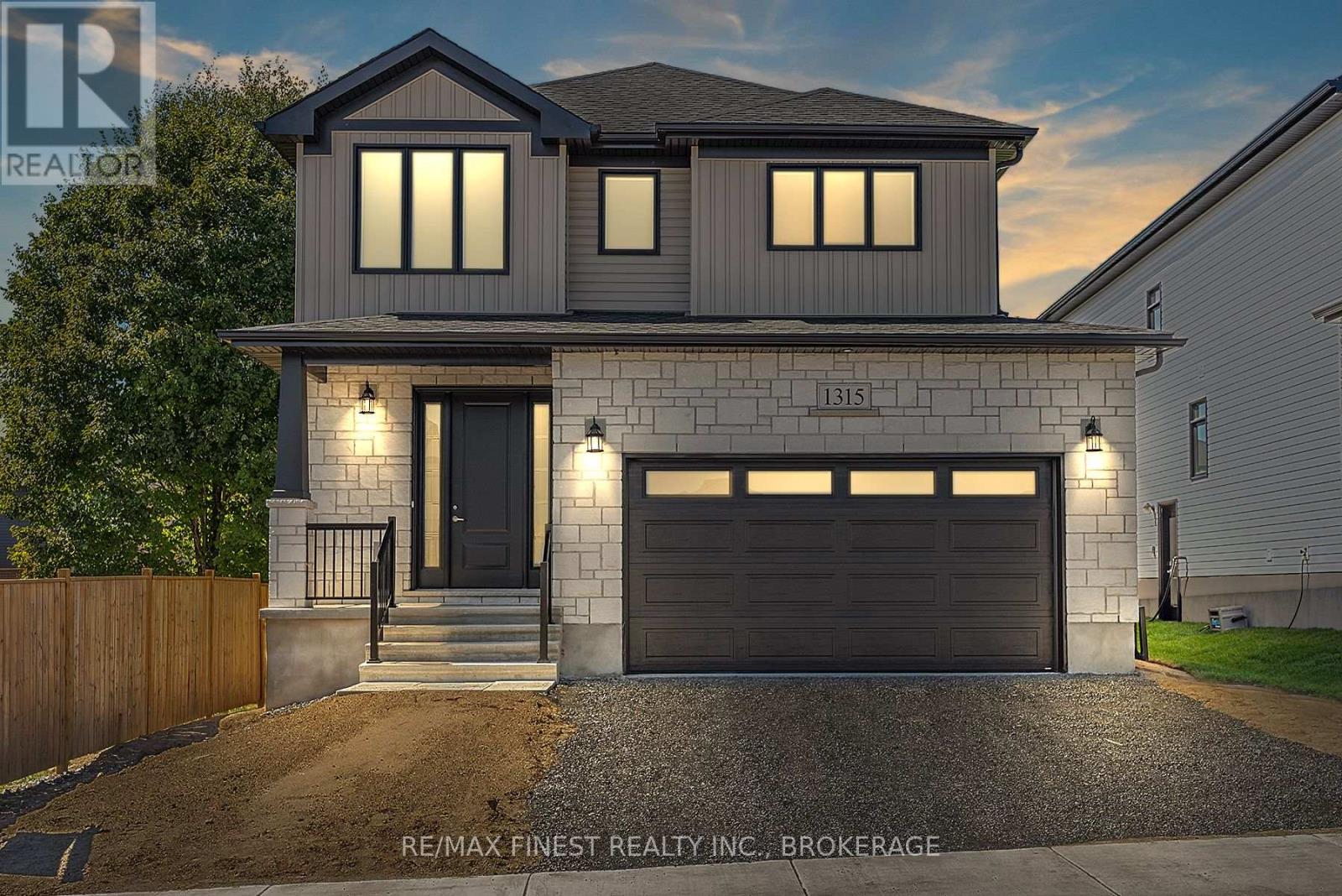 1315 Turnbull Way, Kingston, ON K7P 0T3