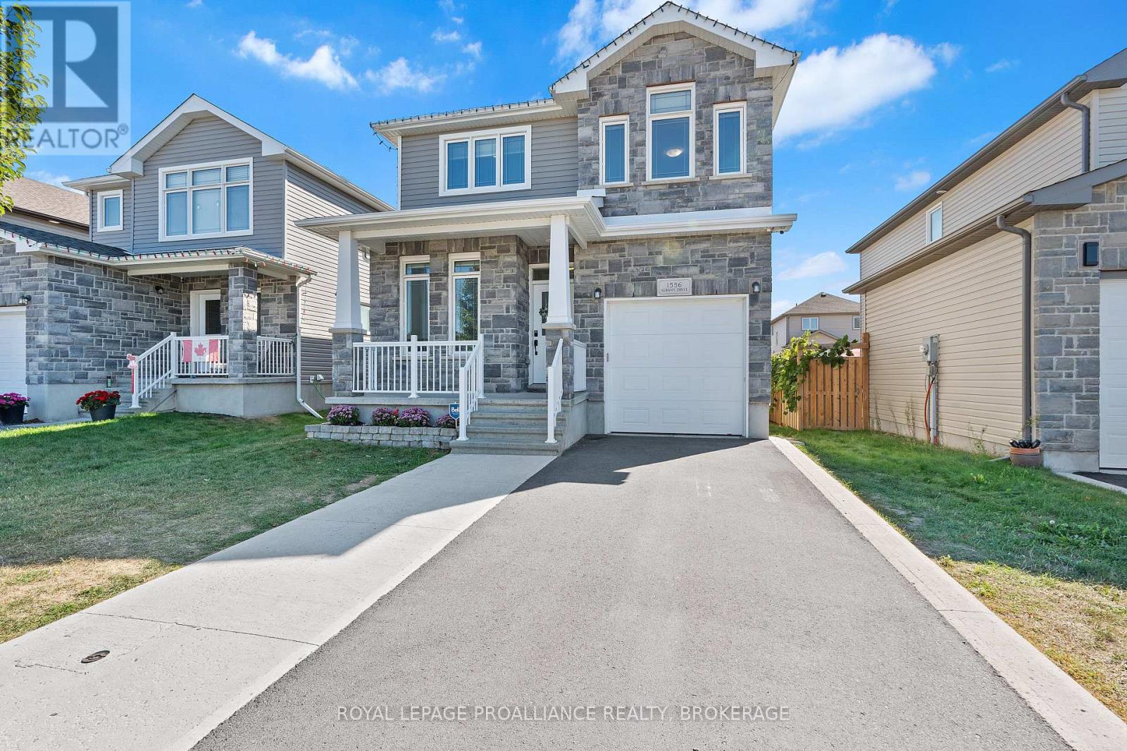 1556 Albany Dr, Kingston, ON K7P 0C1