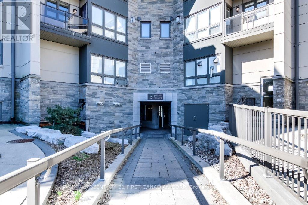 317 5 Jacksway Cres, London, ON N5X 3T6