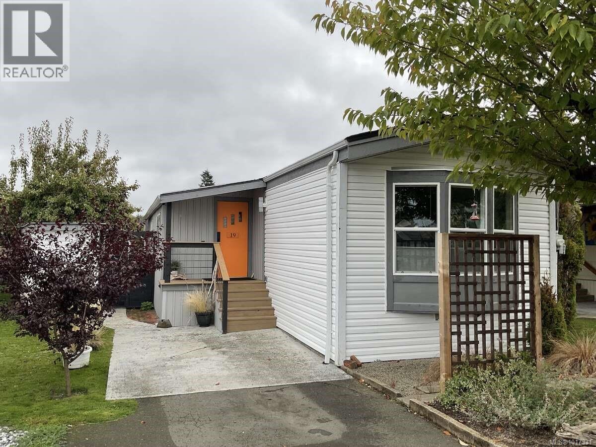 129 Meridian Way Unit 19, Parksville, BC V9P 1L3