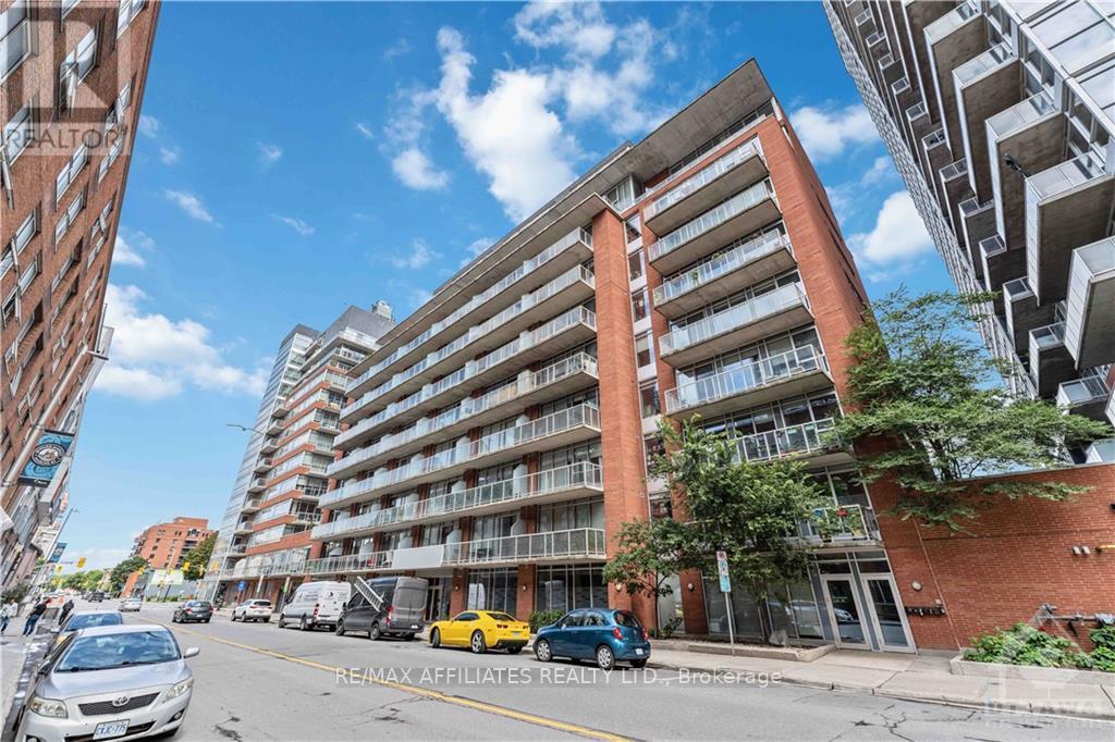 505 383 Cumberland St, Ottawa, ON K1N 1J7