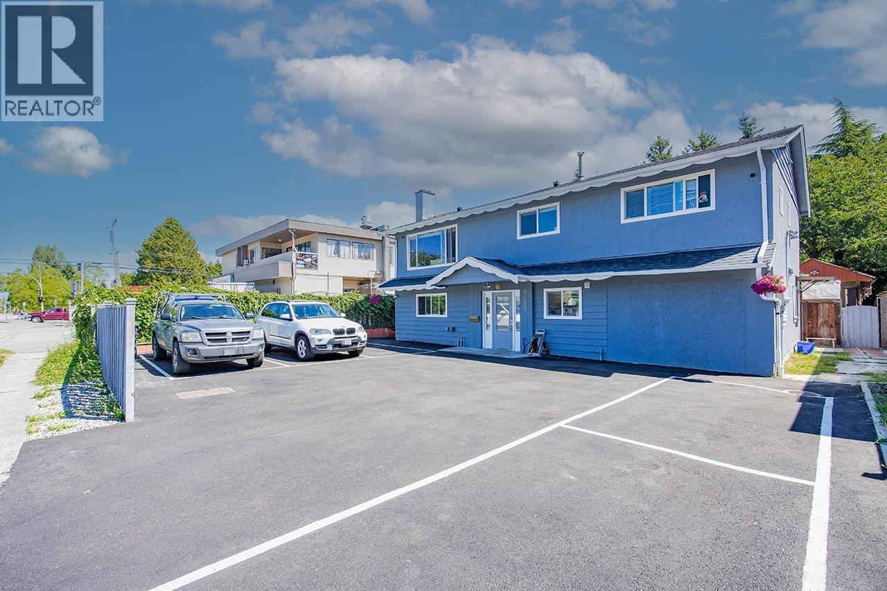 9060 Garden City Rd, Richmond, BC V7A 2S1