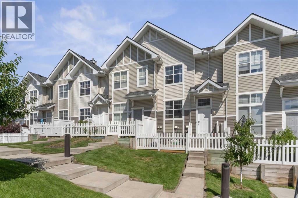 3096 New Brighton Gdns SE, Calgary, AB T2Z 4J4
