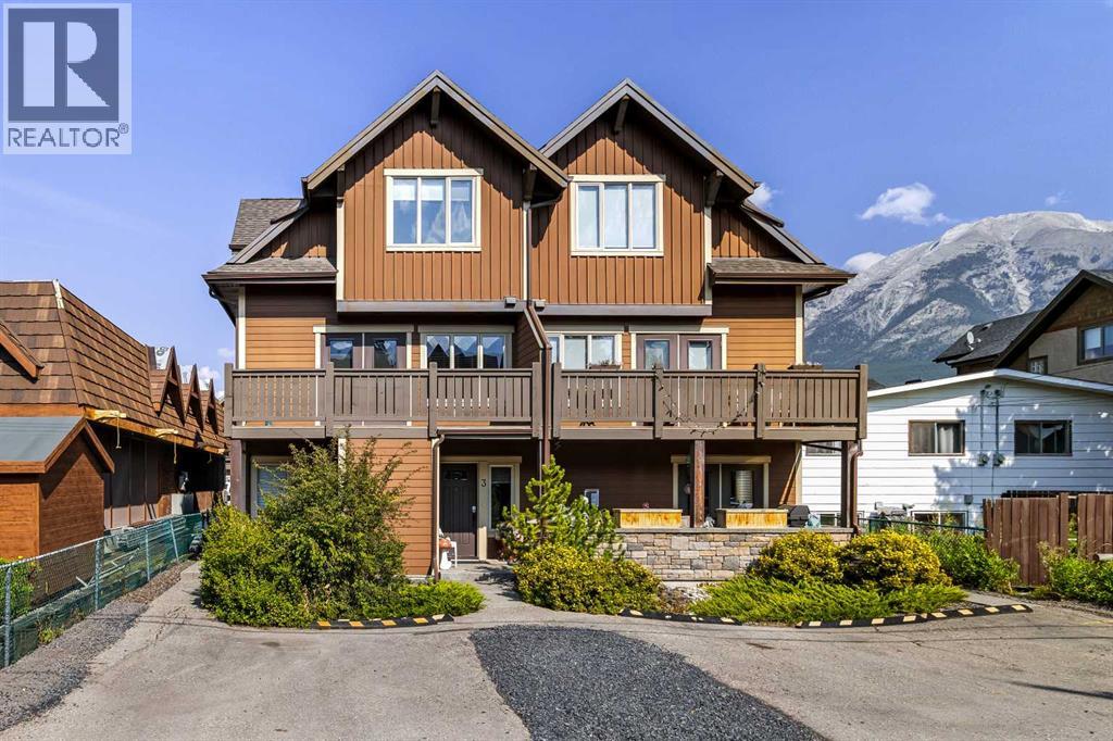 813 7th Street Unit 4, Canmore, AB T1W 2C4