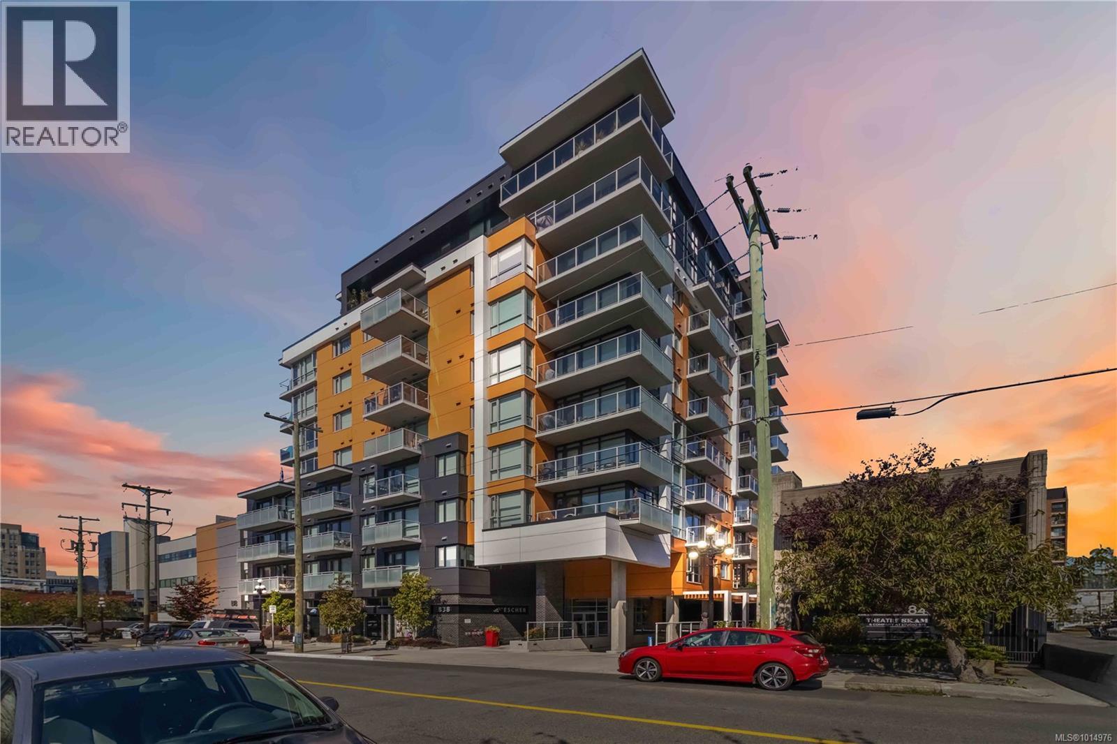 838 Broughton St Unit 302 St, Victoria, BC V8W 1E4