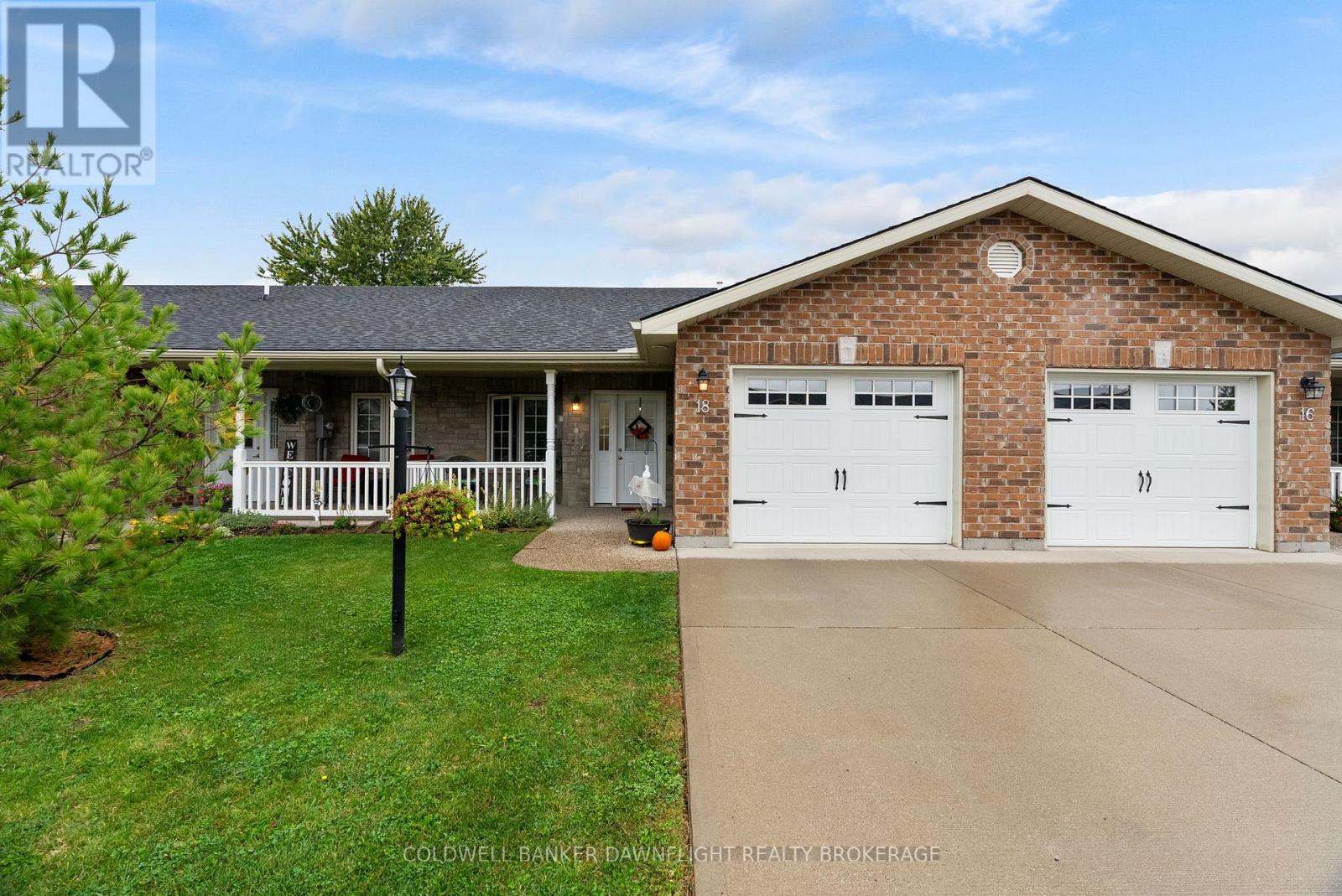 18 Devon Dr, South Huron, ON N0M 1S3