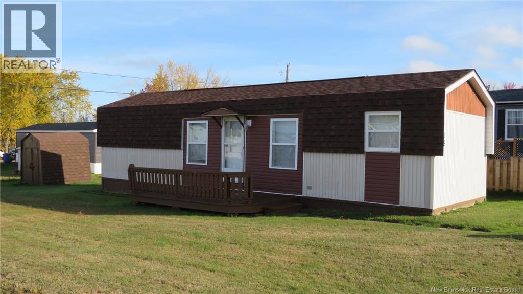 15 Lilac Ave, Riverview, NB E1B 5A2