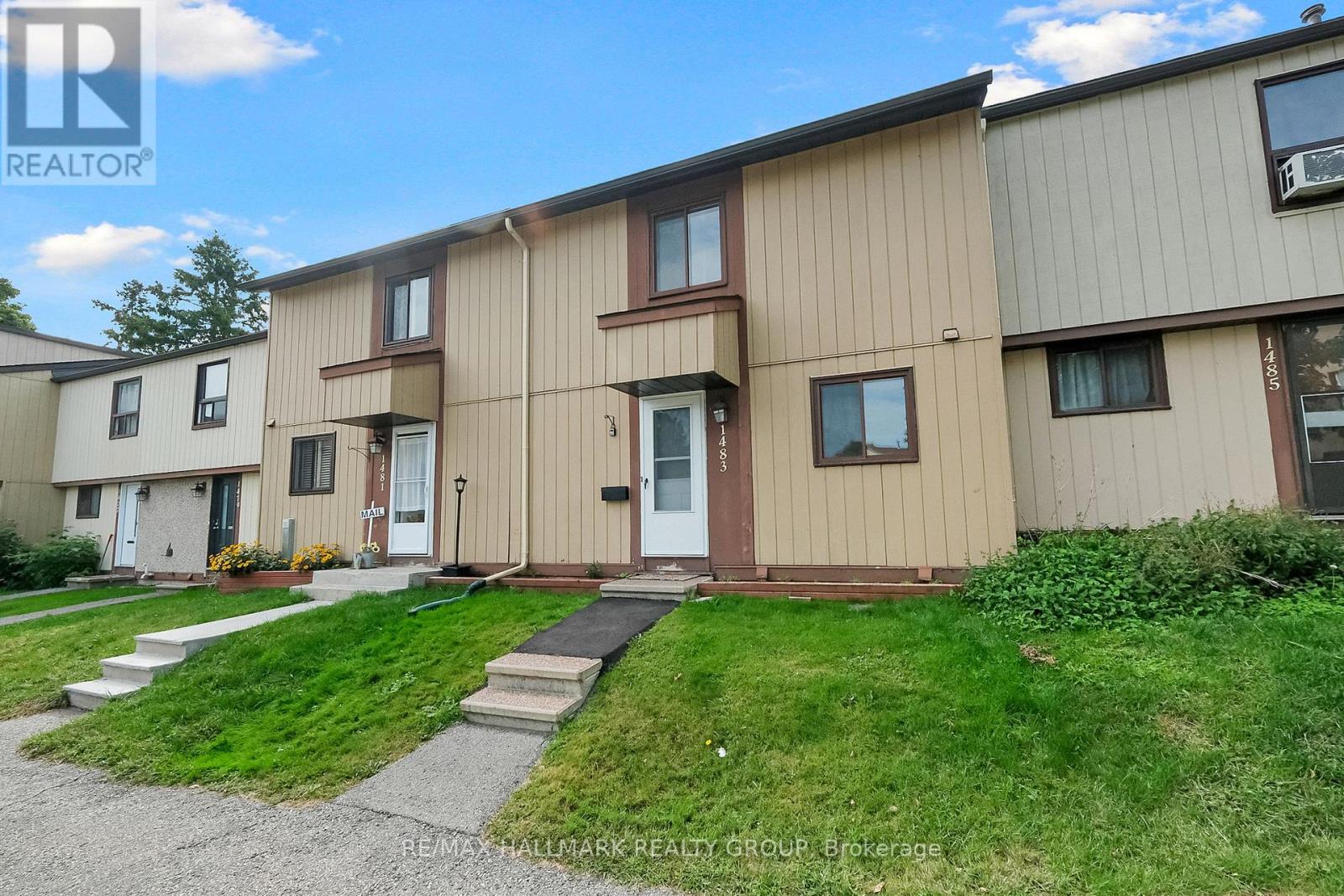 9 1483 Bethamy Ln, Ottawa, ON K1J 8P7