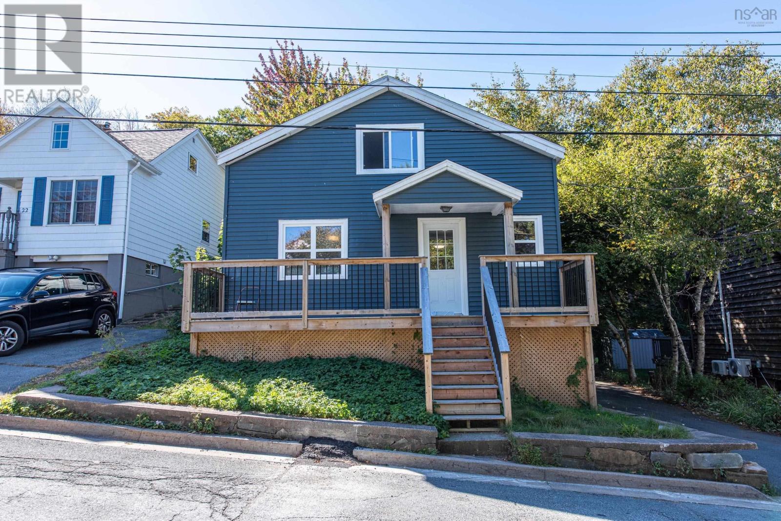 24 Lynn Rd, Halifax, NS B3N 1S4