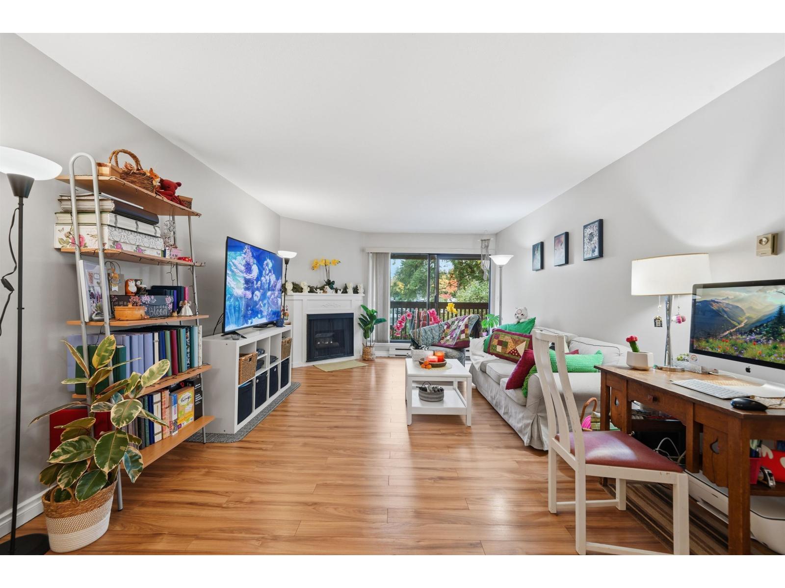 9682 134 Street Unit 311, Surrey, BC V3T 5L6