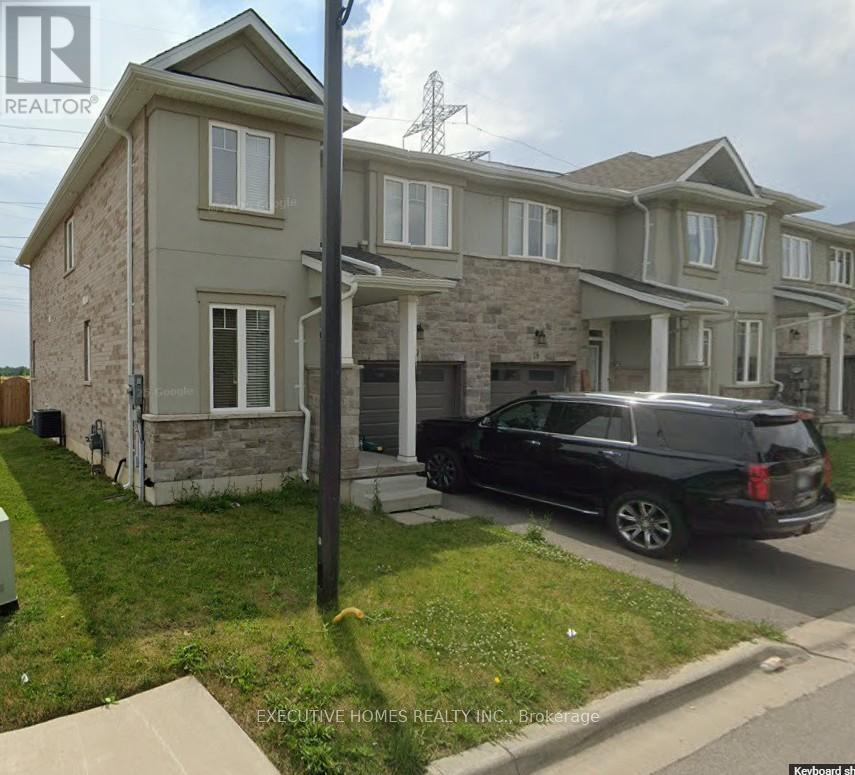 120 Vineberg Dr #19 Dr, Hamilton, ON L8W 0B5