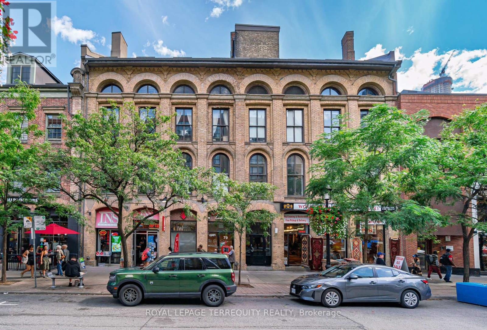 409 81a Front St E, Toronto, ON M5E 1B8