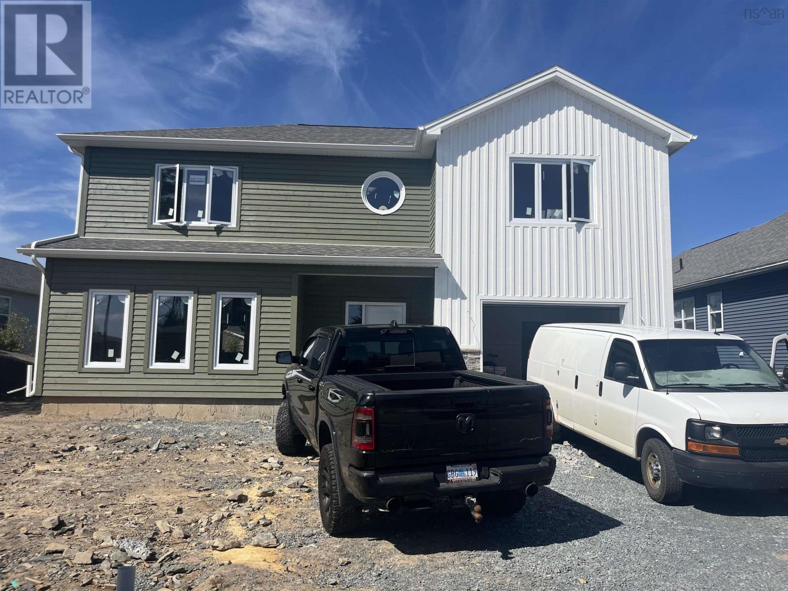 173 Lewis Dr, Bedford, NS B4B 1C5