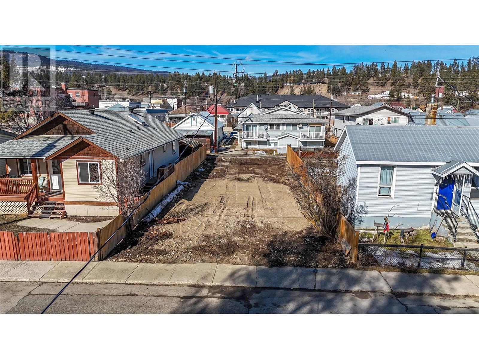 73 Halliford Ave, Princeton, BC V0X 1W0