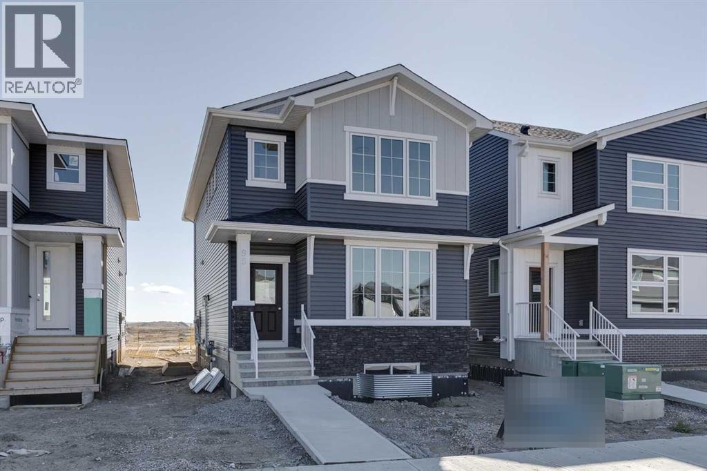 95 Southborough Cres, Cochrane, AB T4C 2C6