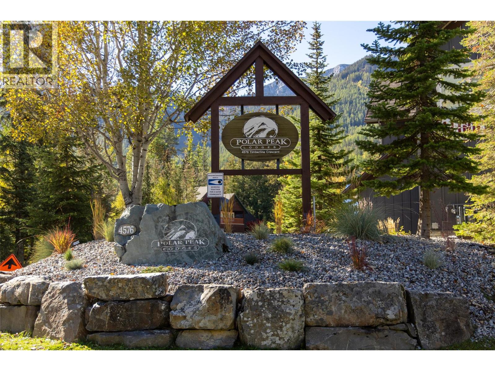 4576 Timberline Crescent Unit 4, Fernie, BC V0B 1M6