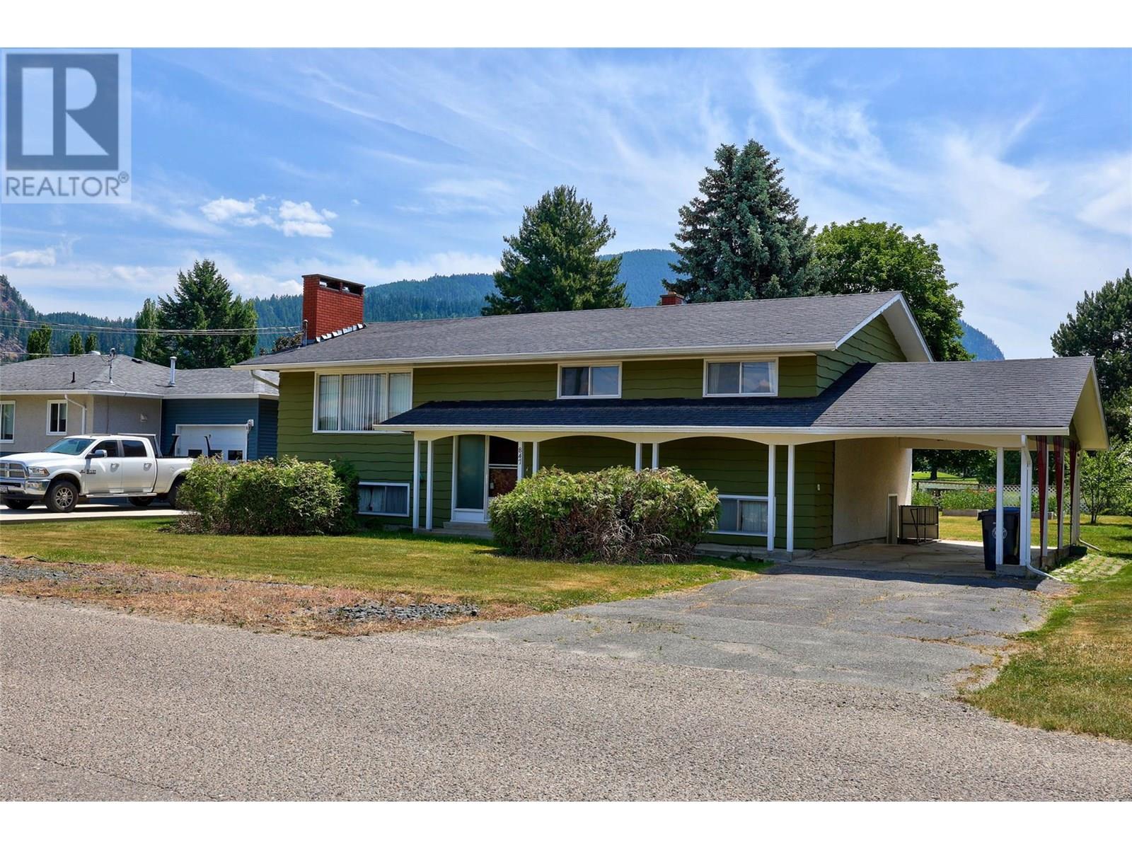 847 Hysop Rd, Chase, BC V0E 1M0