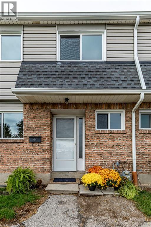 2050 Upper Middle Road Unit 43, Burlington, ON L7P 3R9