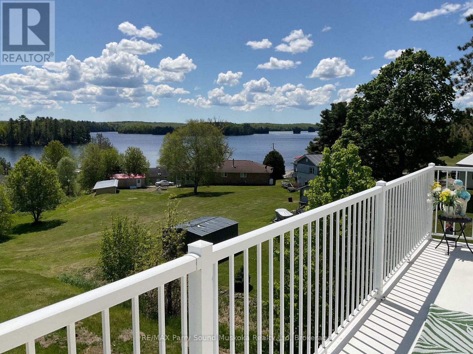 3125 Wilson Lake Rd, Parry Sound Remote Area Port Loring, ON P0H 1Y0