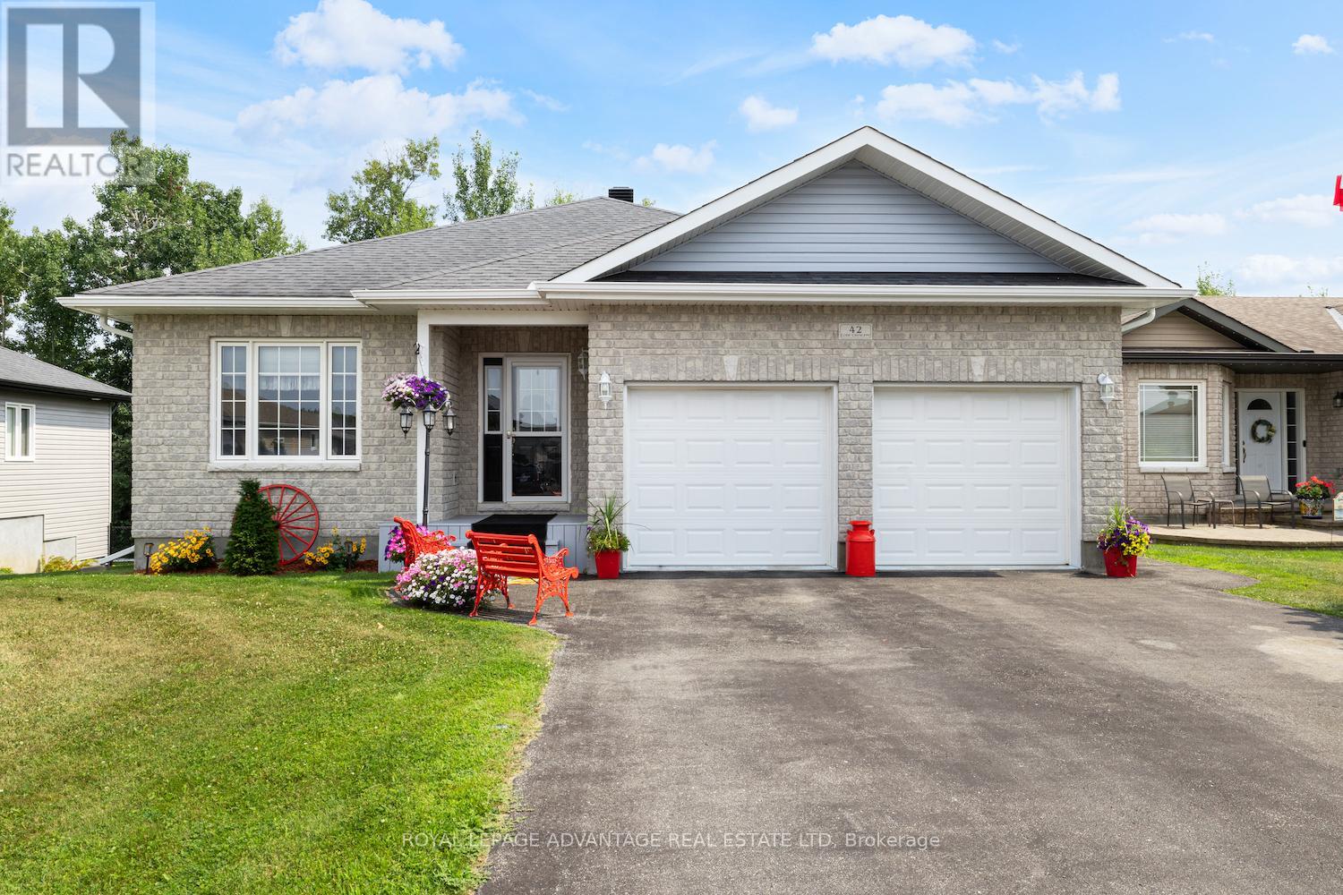 42 Code Cres, Smiths Falls, ON K7A 0A9