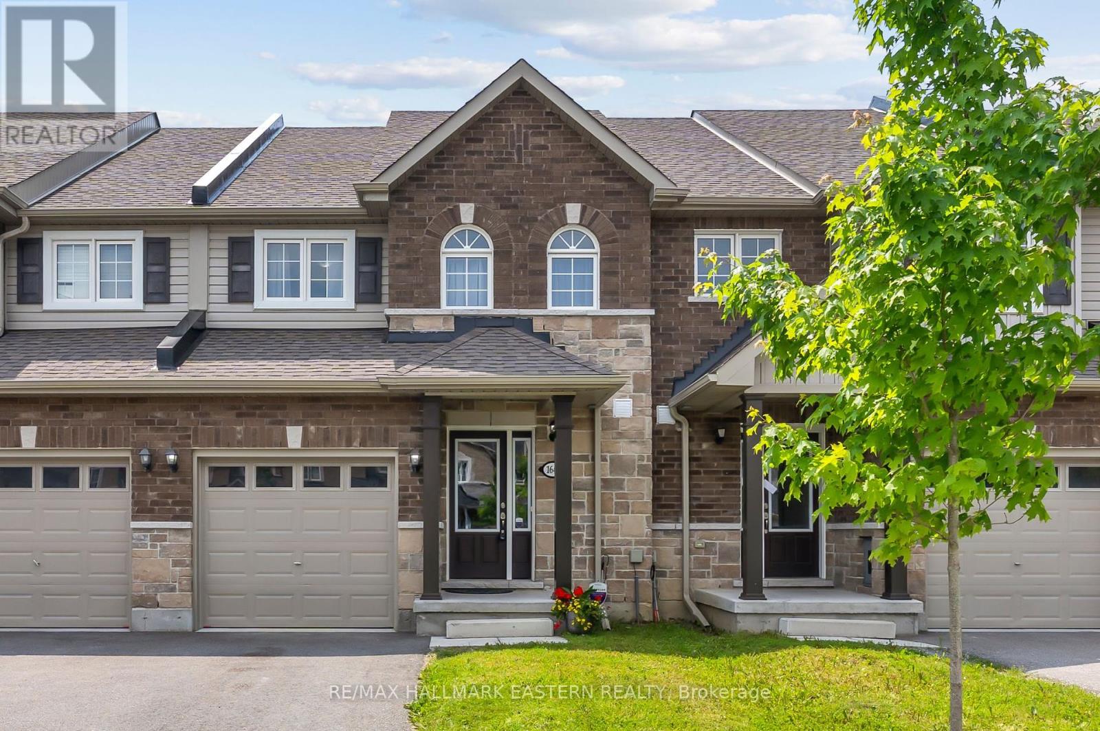 1649 Hetherington Dr, Peterborough, ON K9L 0G6