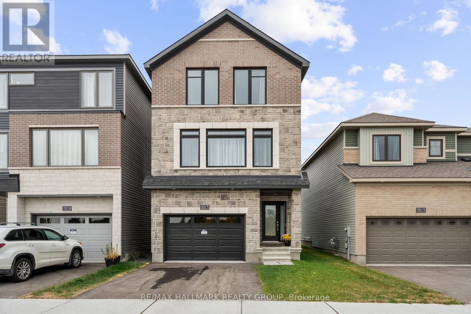 5017 Abbott St E, Ottawa, ON K2V 0M6