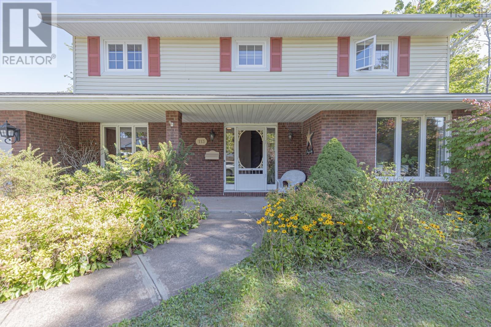 113 Aspen St, Stellarton, NS B0K 1S0