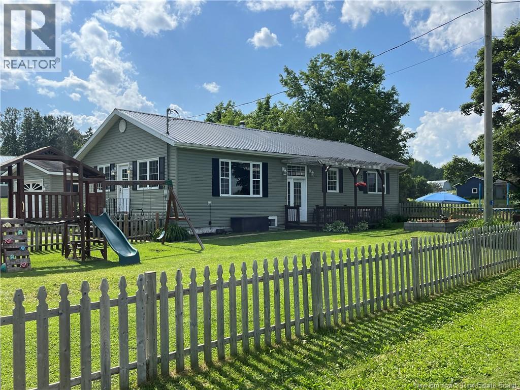 2 Stacey Rd, Wicklow, NB E7L 3X2