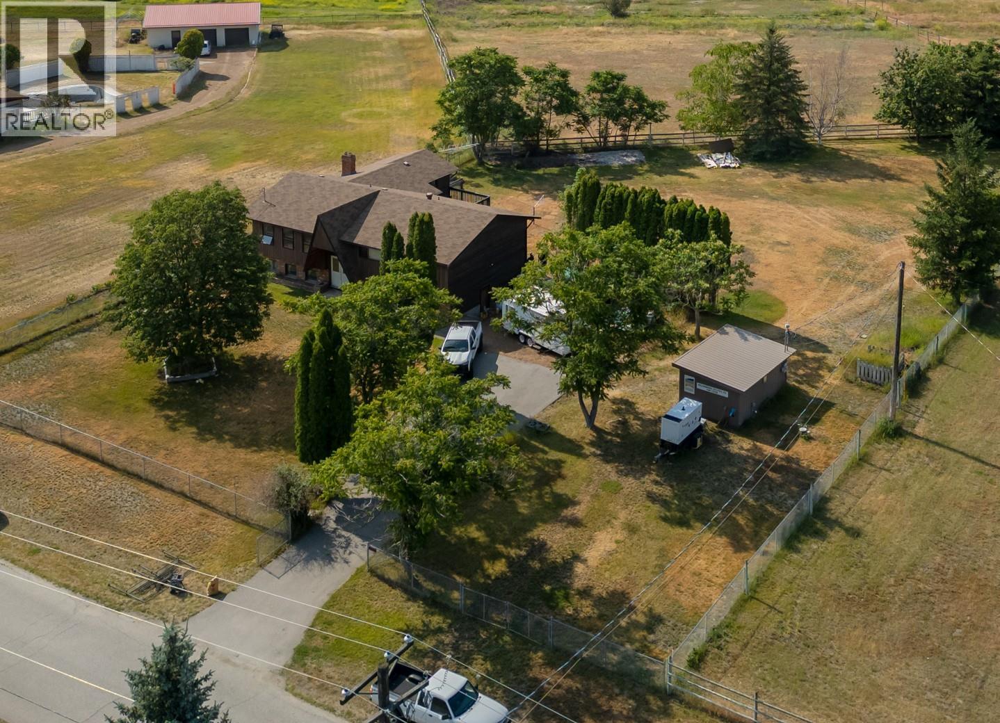 181 Carr Cres, Oliver, BC V0H 1T5