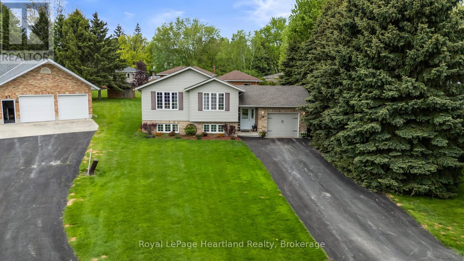 50 Mcdonald Dr, Huron East, ON N0G 1H0