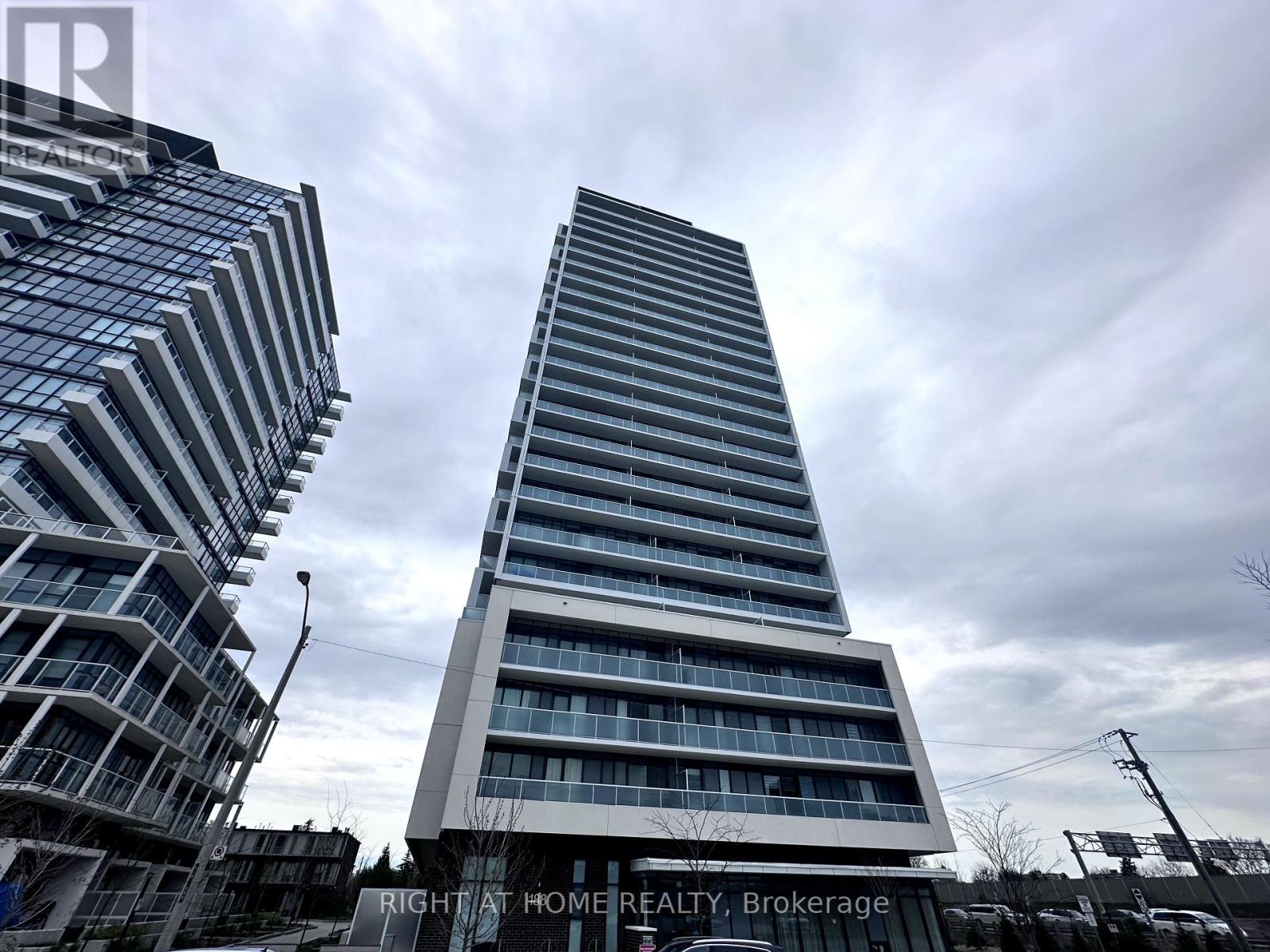 720 188 Fairview Mall Dr, Toronto, ON M2J 0H7