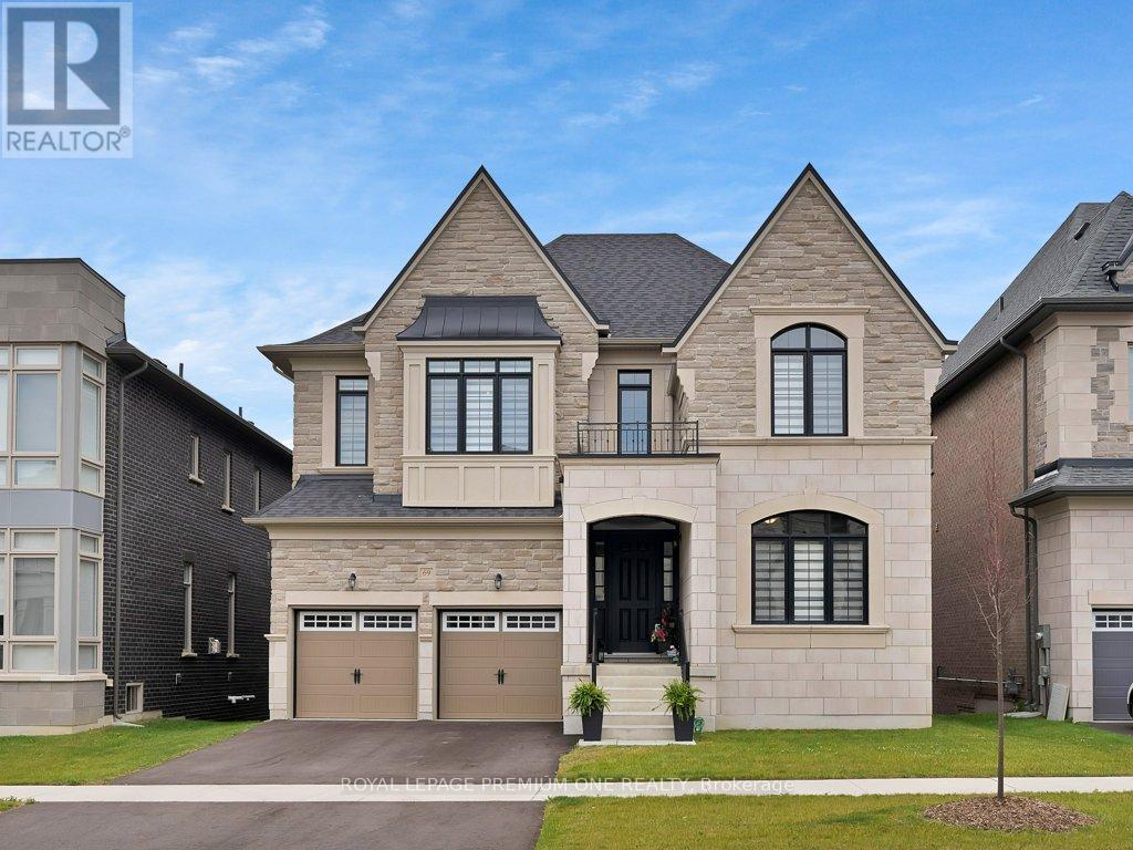 69 Crawford Dr, King Nobleton, ON L7B 0R1
