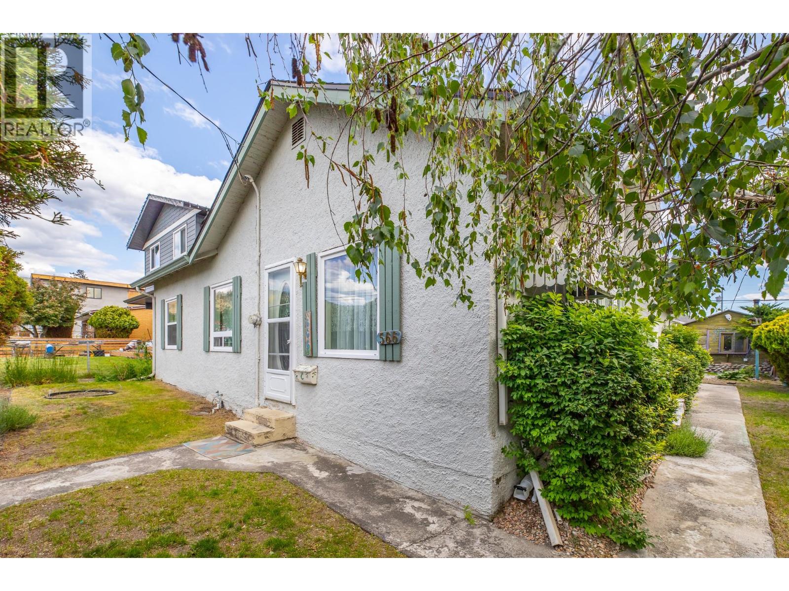 566 Penticton Ave, Penticton, BC V2A 2M6