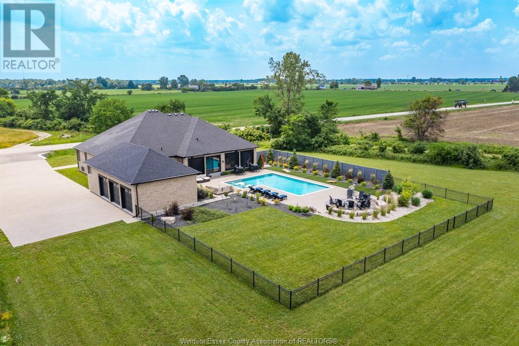 3000 S Talbot, Tecumseh, ON N0R 1K0