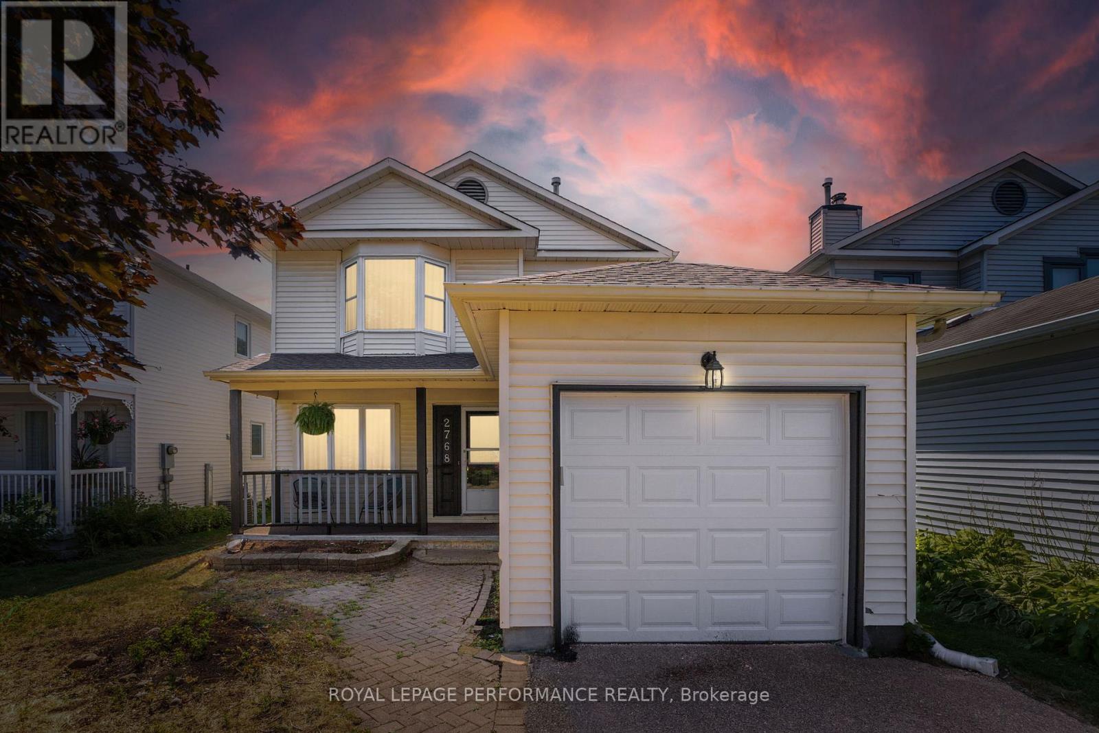 2768 Wyldewood St, Ottawa, ON K1T 2S4